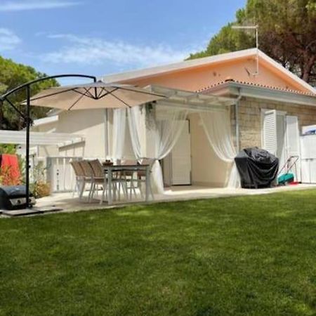 Zaffiro Casa Vacanze Al Mare Валедория Екстериор снимка