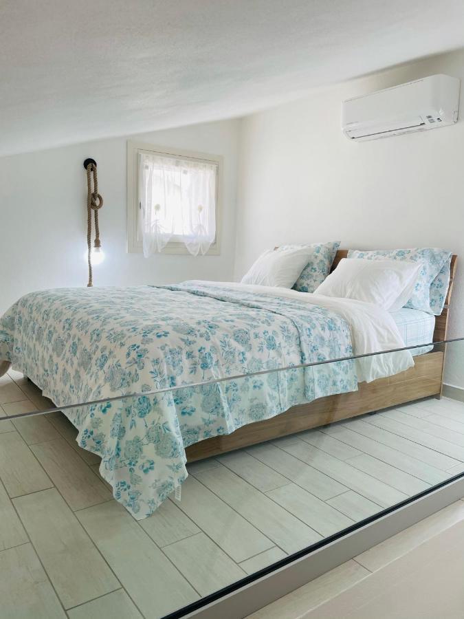 Zaffiro Casa Vacanze Al Mare Валедория Екстериор снимка